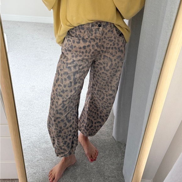 Free People We The Free Good Luck Printed Barrel Jeans - Picture 2 of 7